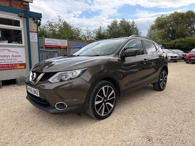 2016 NISSAN QASHQAI
