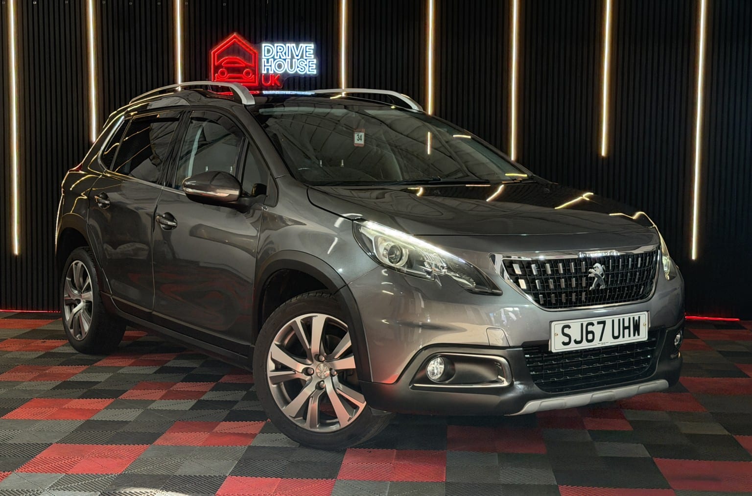 Peugeot 2008 - image 1 of 30