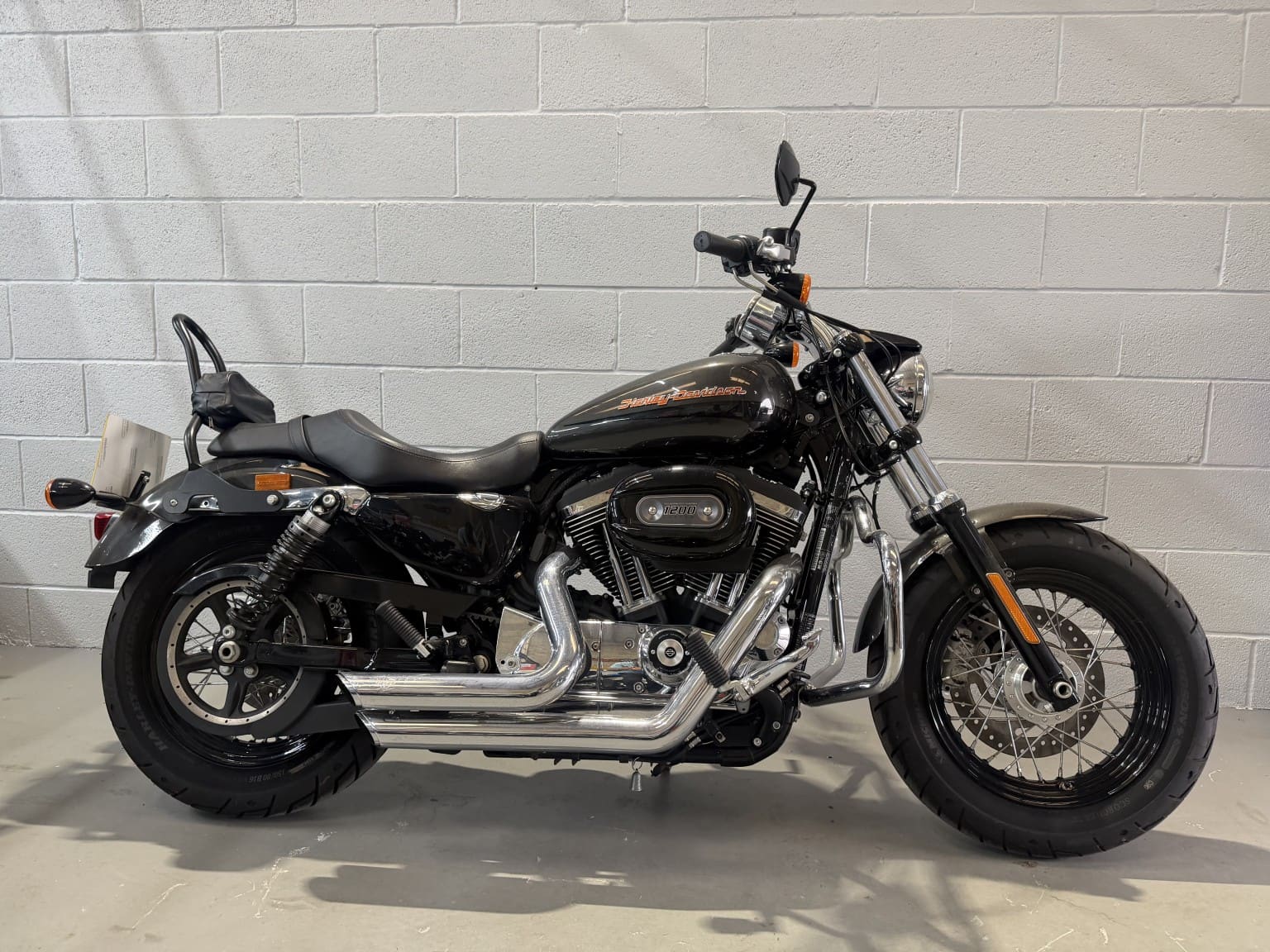Harley-Davidson Sportster - image 1 of 21