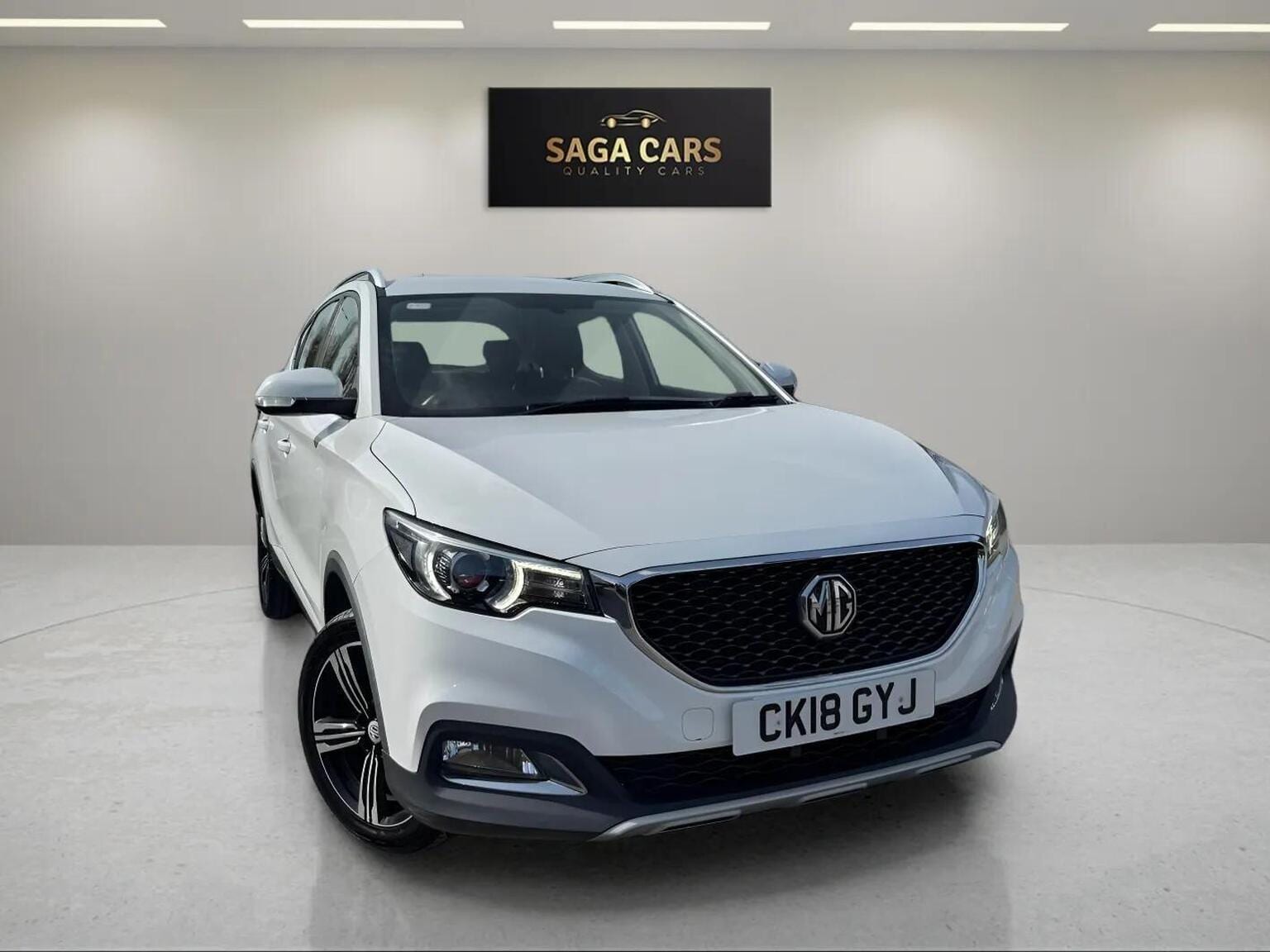 MG MG ZS - image 1 of 43