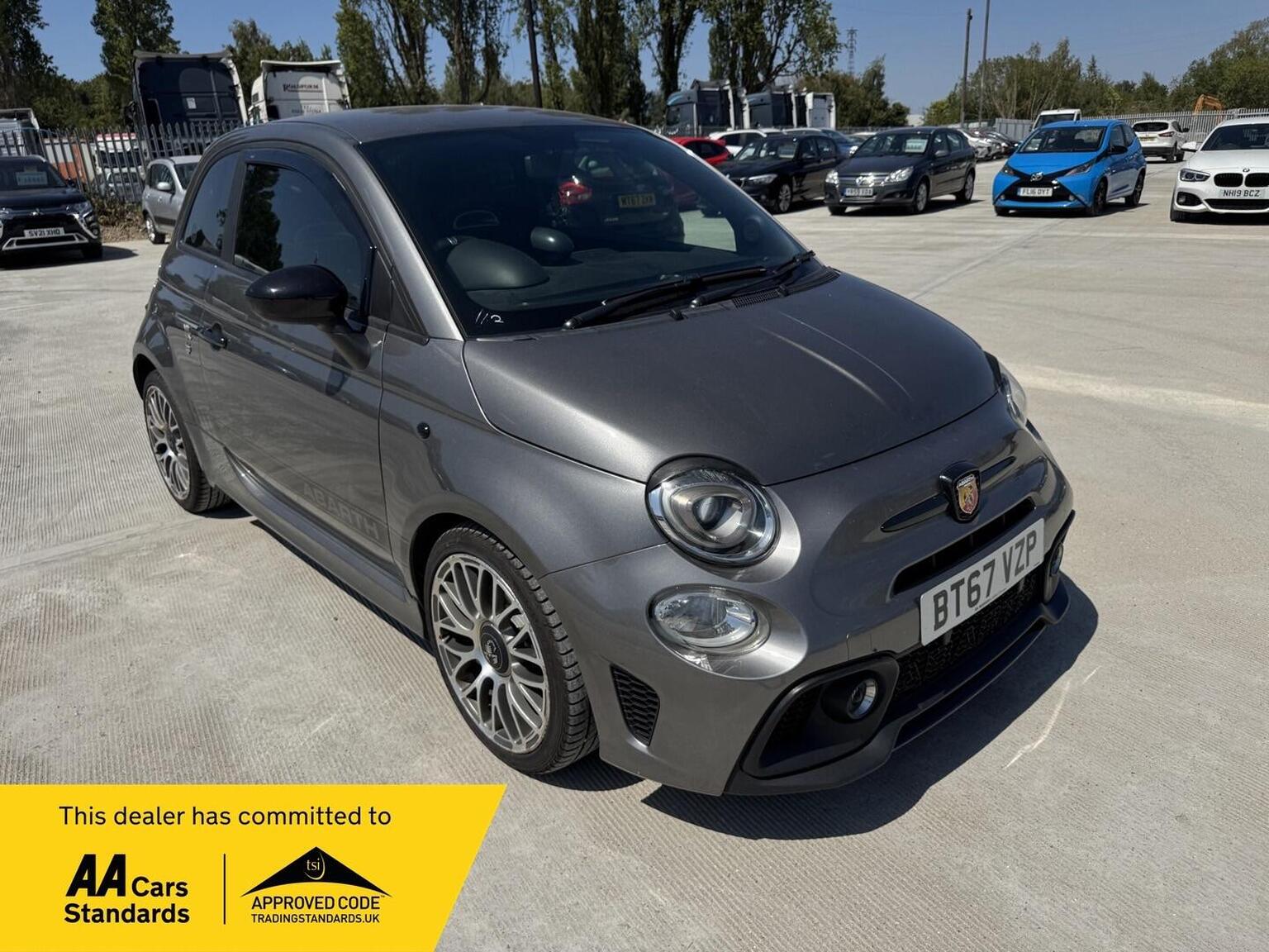 Abarth 595 - image 1 of 37