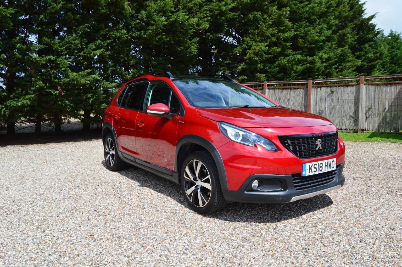 Peugeot 2008 - image 1 of 31