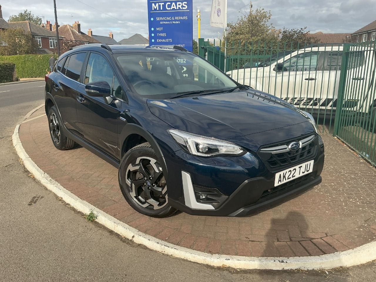 Subaru XV - image 1 of 28