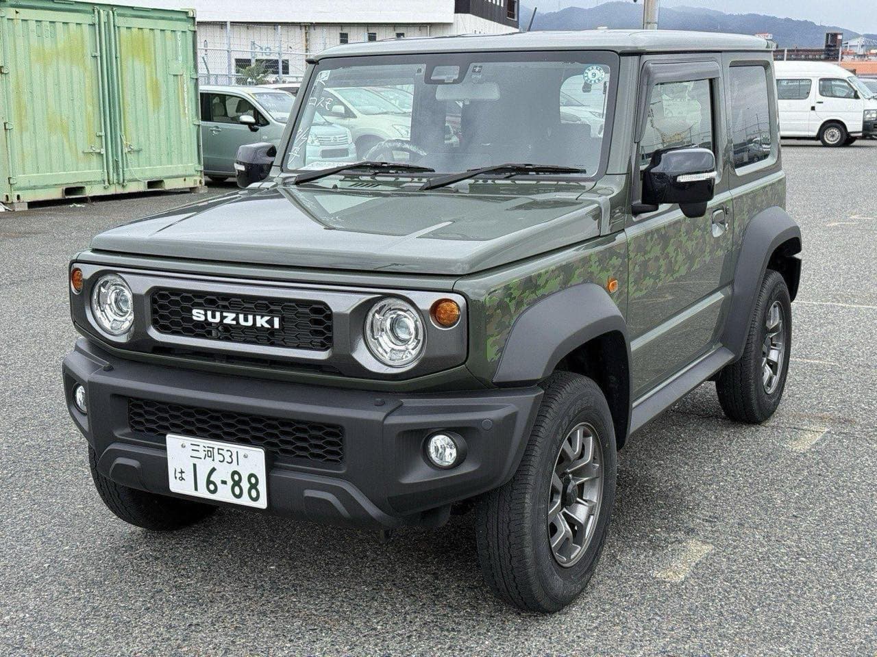 Suzuki Jimny - image 1 of 20