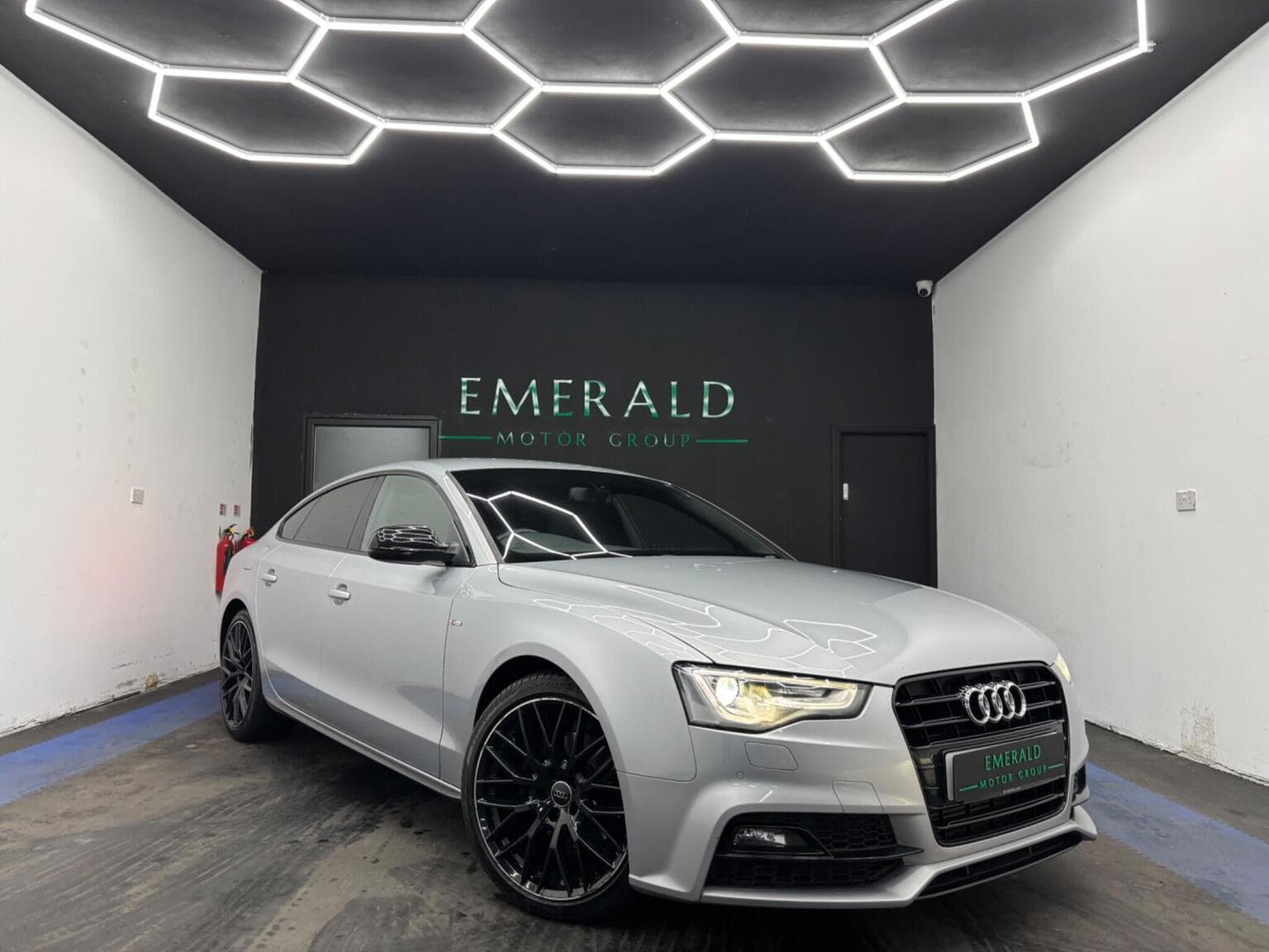 Audi A5 - image 1 of 69