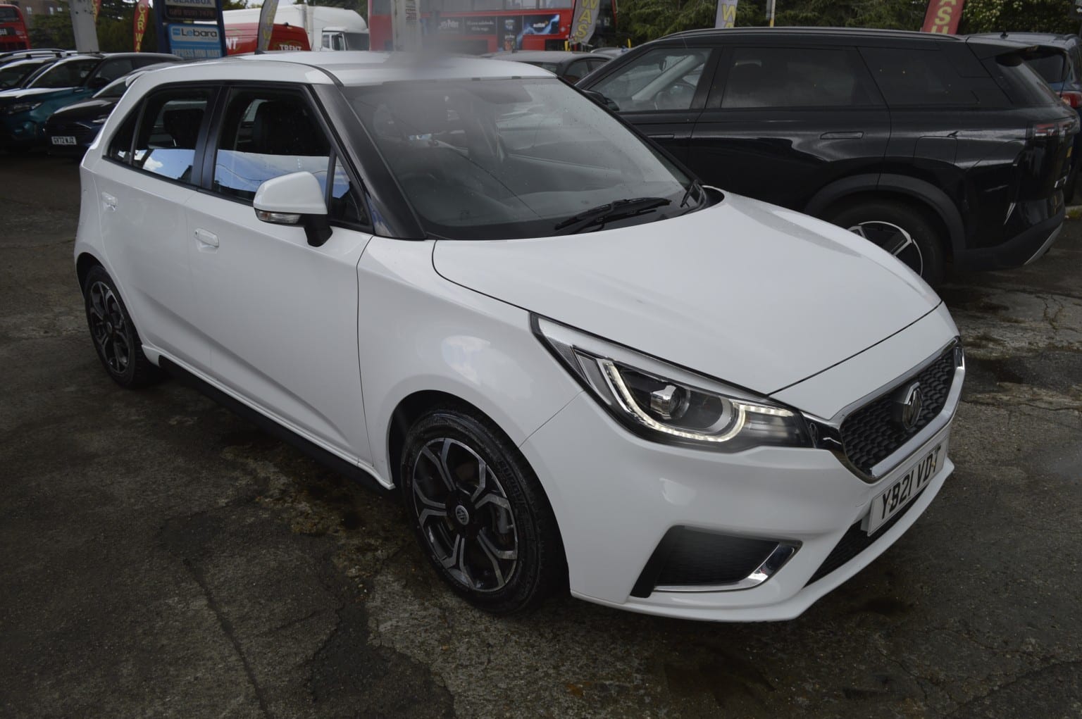 MG MG3 - image 1 of 25