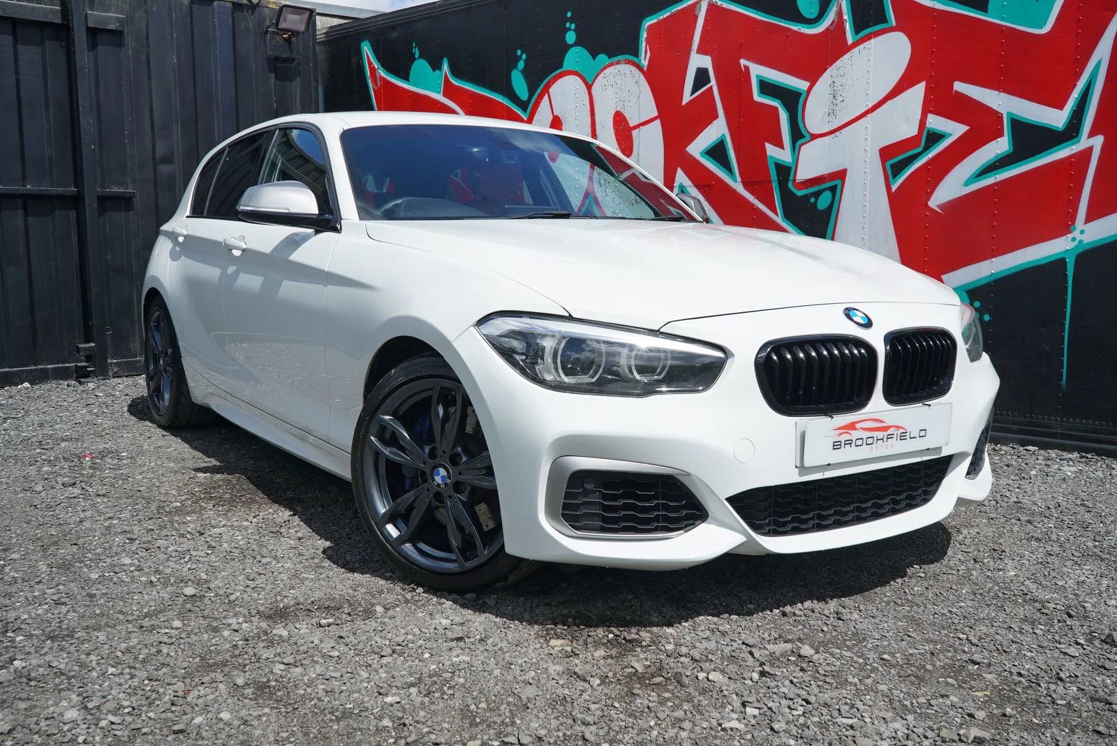 BMW 1 Series - image 1 of 85