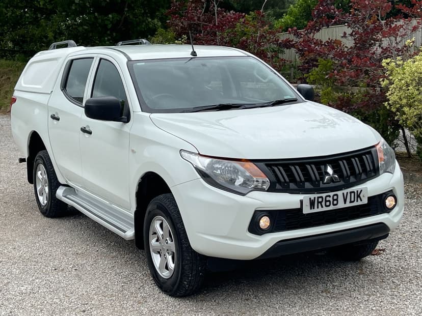 2018 MITSUBISHI L200