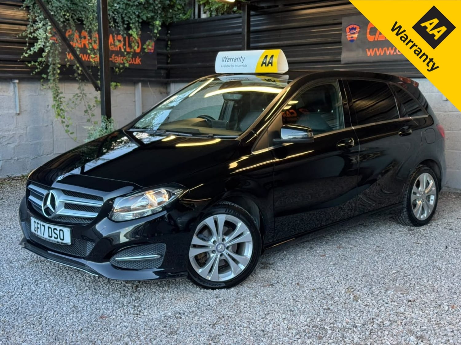2017 Mercedes-Benz B Class 2.1 B200d Sport in black — photo 1 of 37