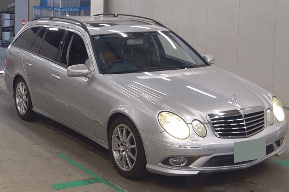 Mercedes-Benz E Class - image 1 of 8