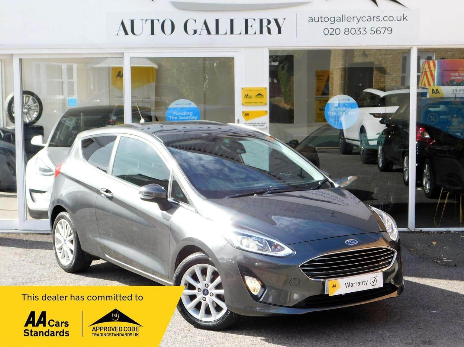 Ford Fiesta - image 1 of 100