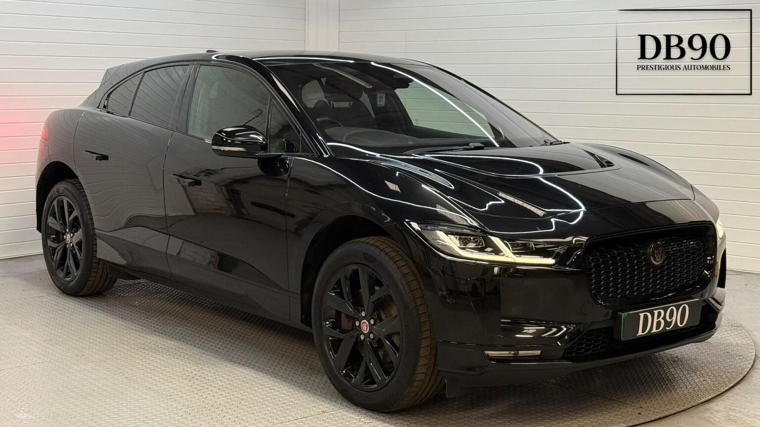 Jaguar I-Pace - image 1 of 57
