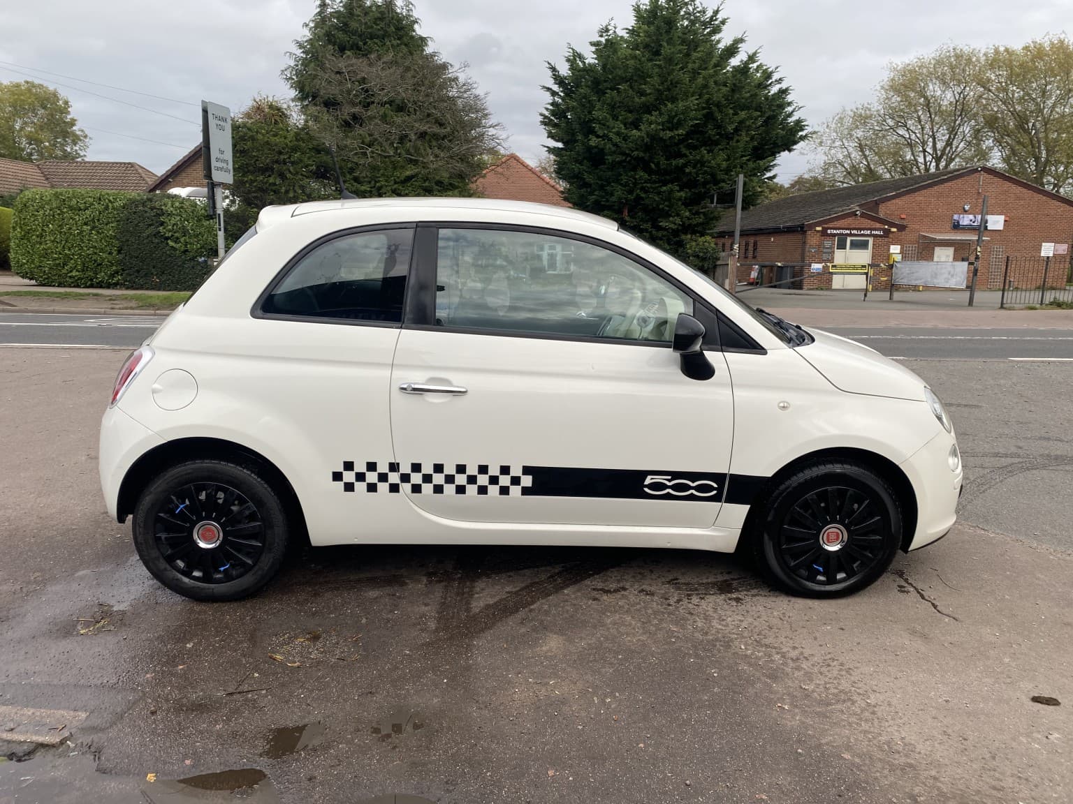 Fiat 500 - image 1 of 28
