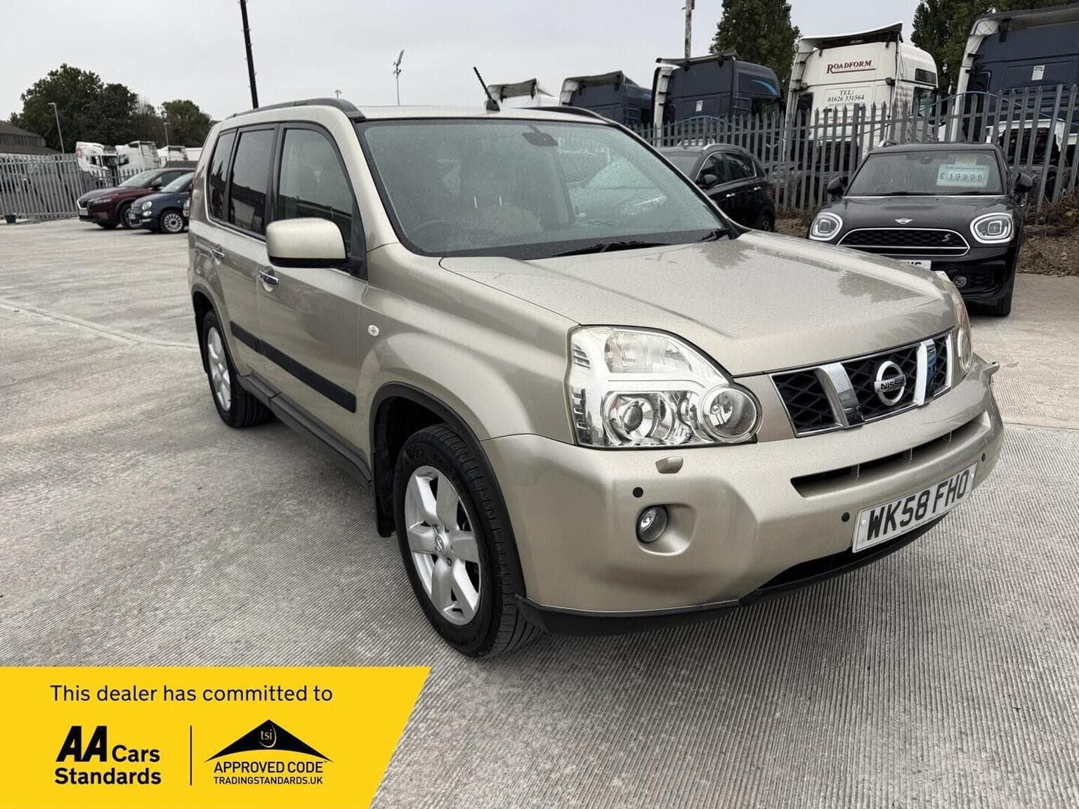 Nissan X-Trail - image 1 of 58