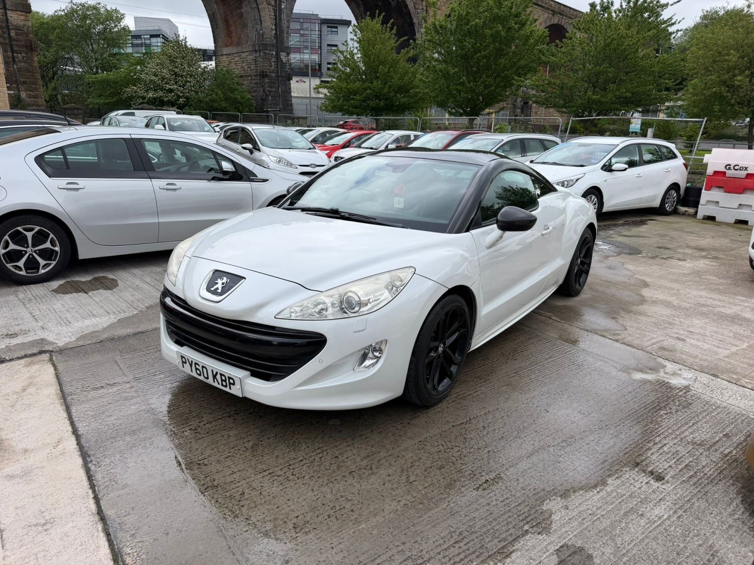 Peugeot RCZ - image 1 of 34