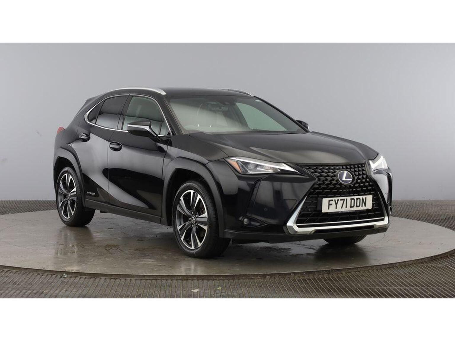 2021 Lexus UX 2.0 250h E-CVT Euro 6 (s/s) 5dr in black — photo 1 of 16