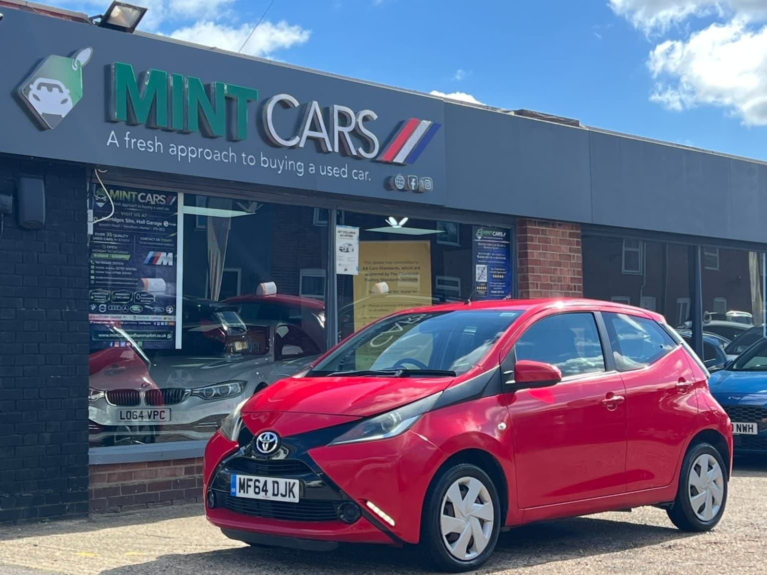 Toyota Aygo - image 1 of 42
