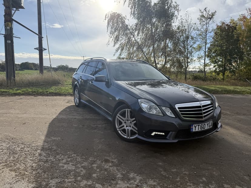 2010 MERCEDES-BENZ E CLASS