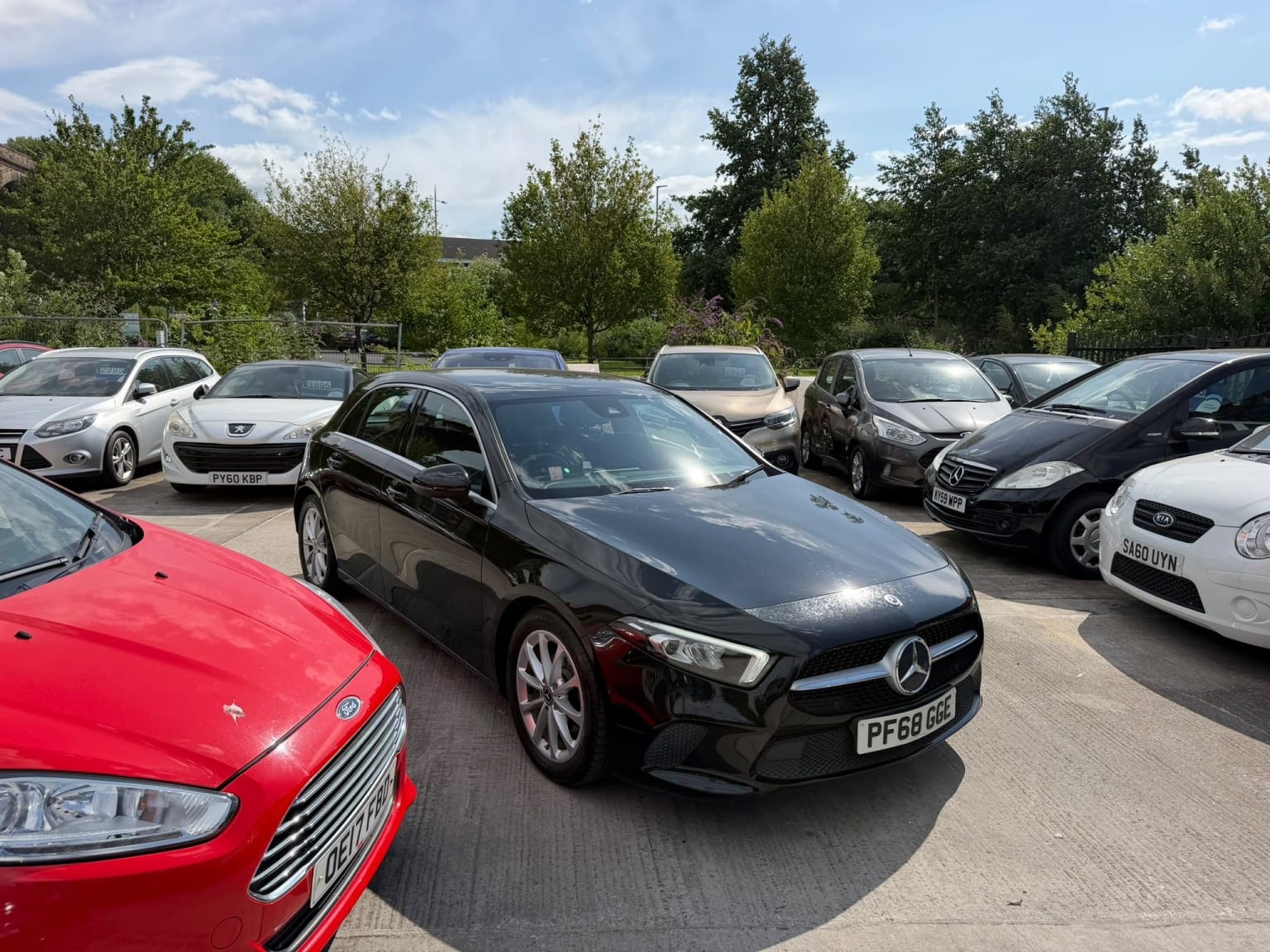 Mercedes-Benz A Class - image 1 of 24