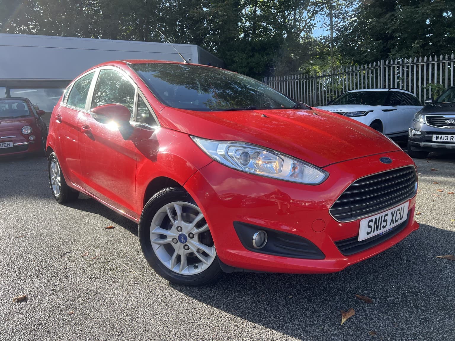 Ford Fiesta - image 1 of 19