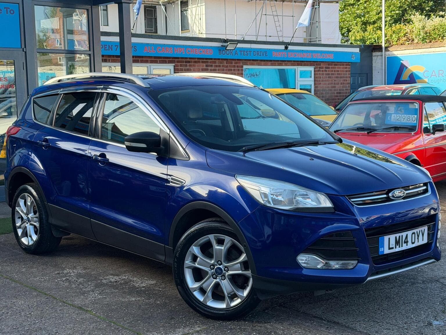 Ford Kuga - image 1 of 68