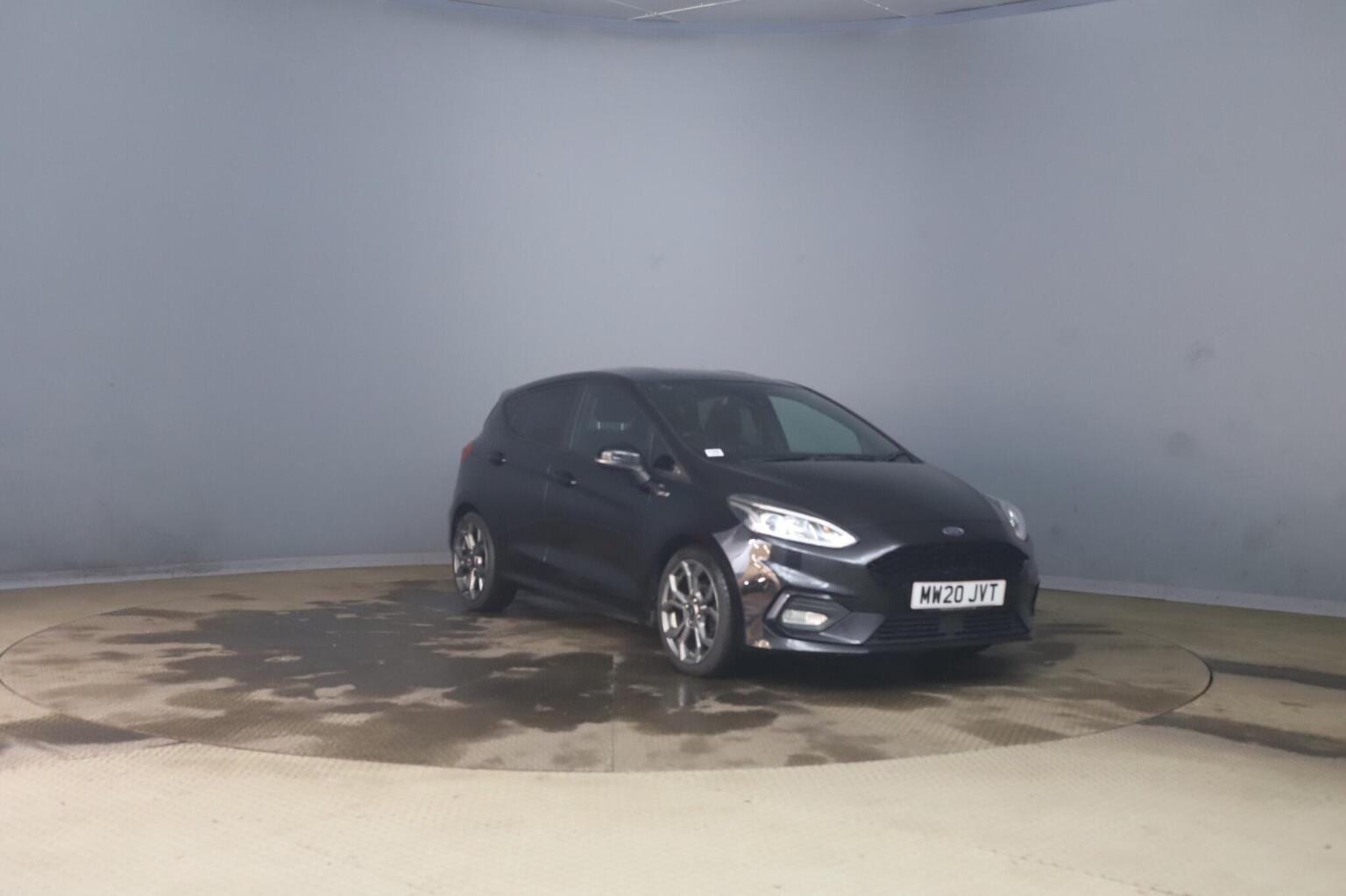 Ford Fiesta - image 1 of 12