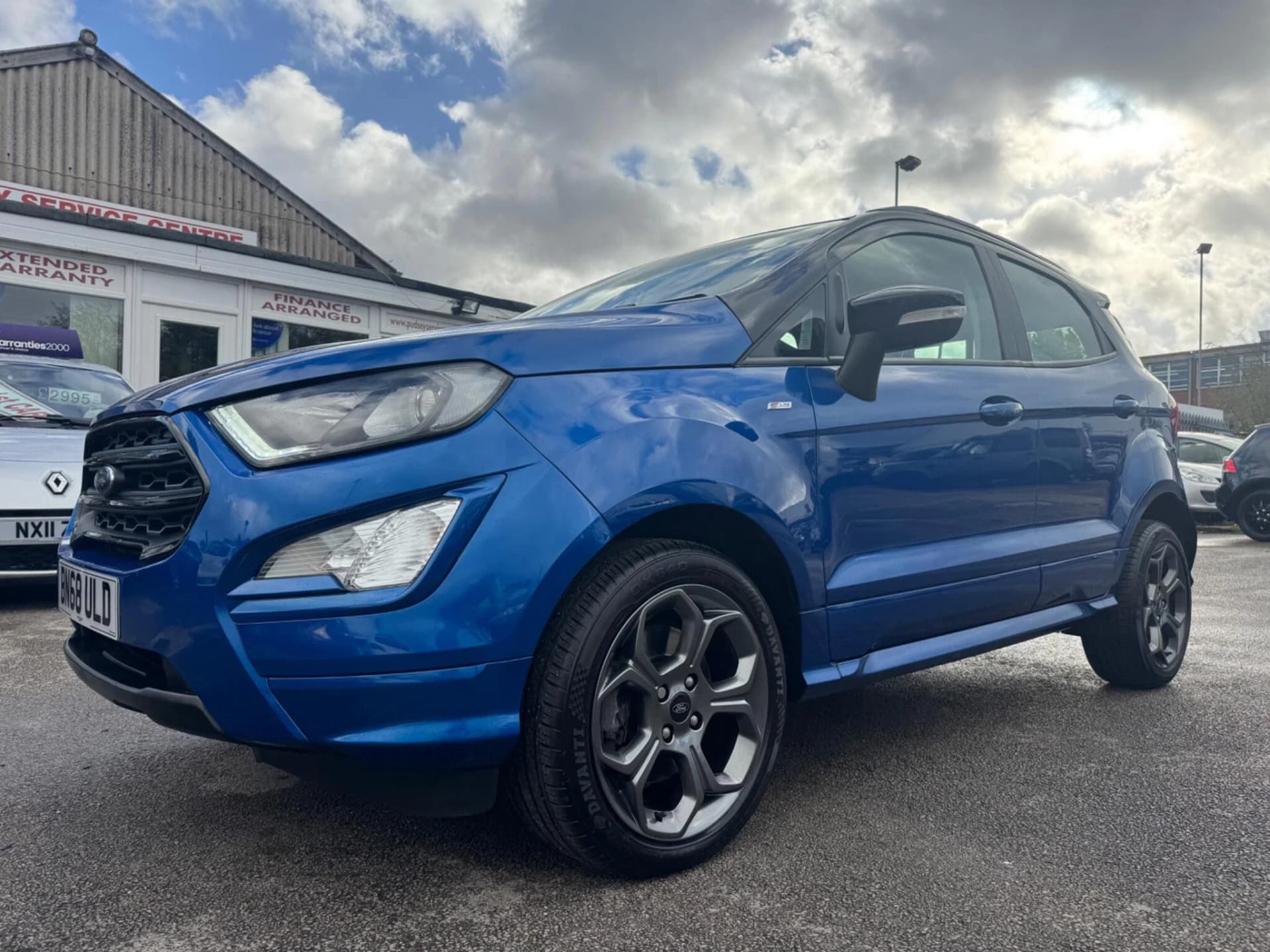 Ford EcoSport - image 1 of 6