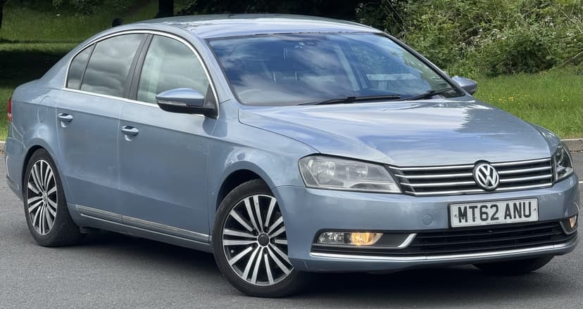 2012 VOLKSWAGEN PASSAT