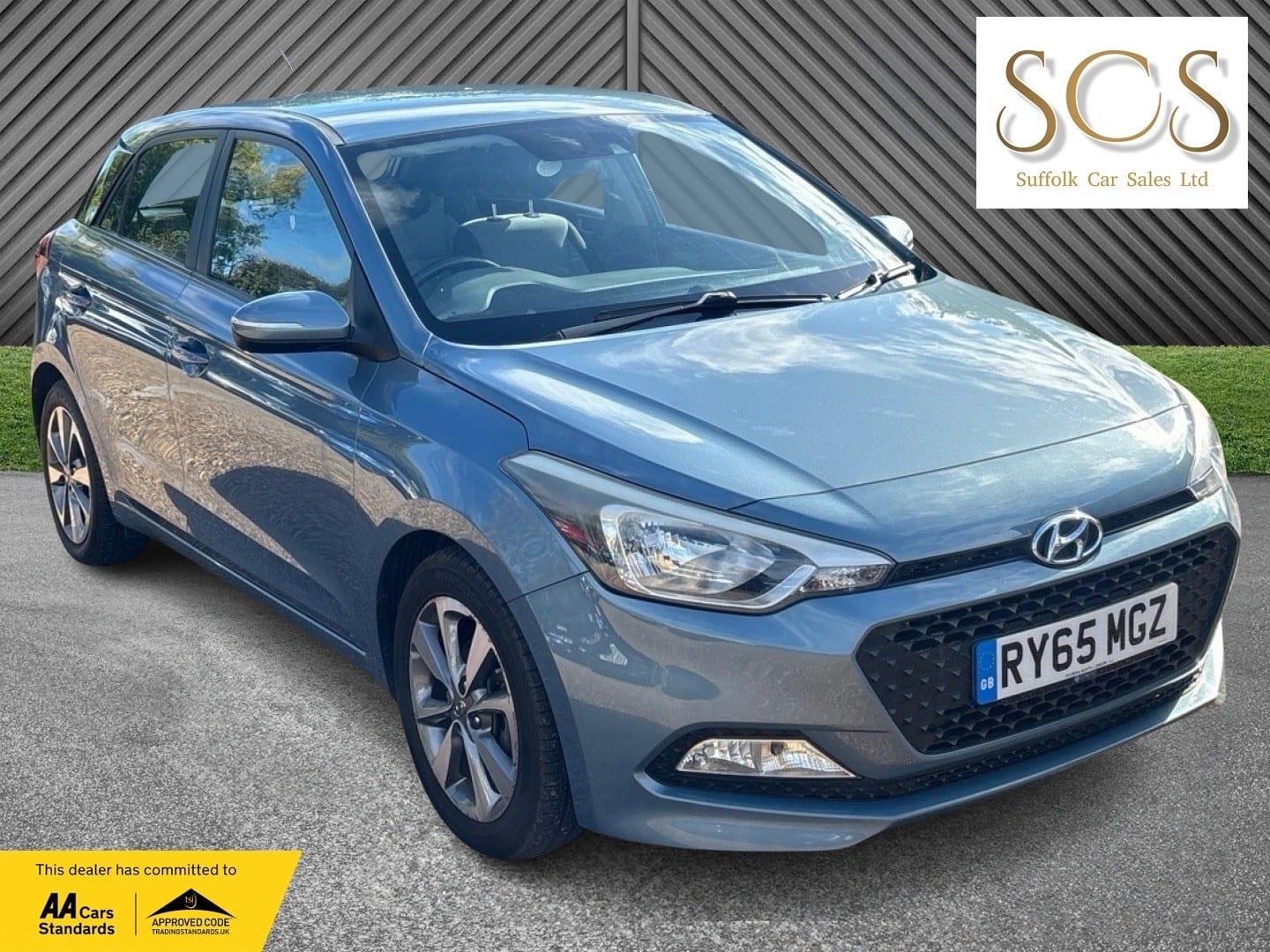 Hyundai i20 - image 1 of 49