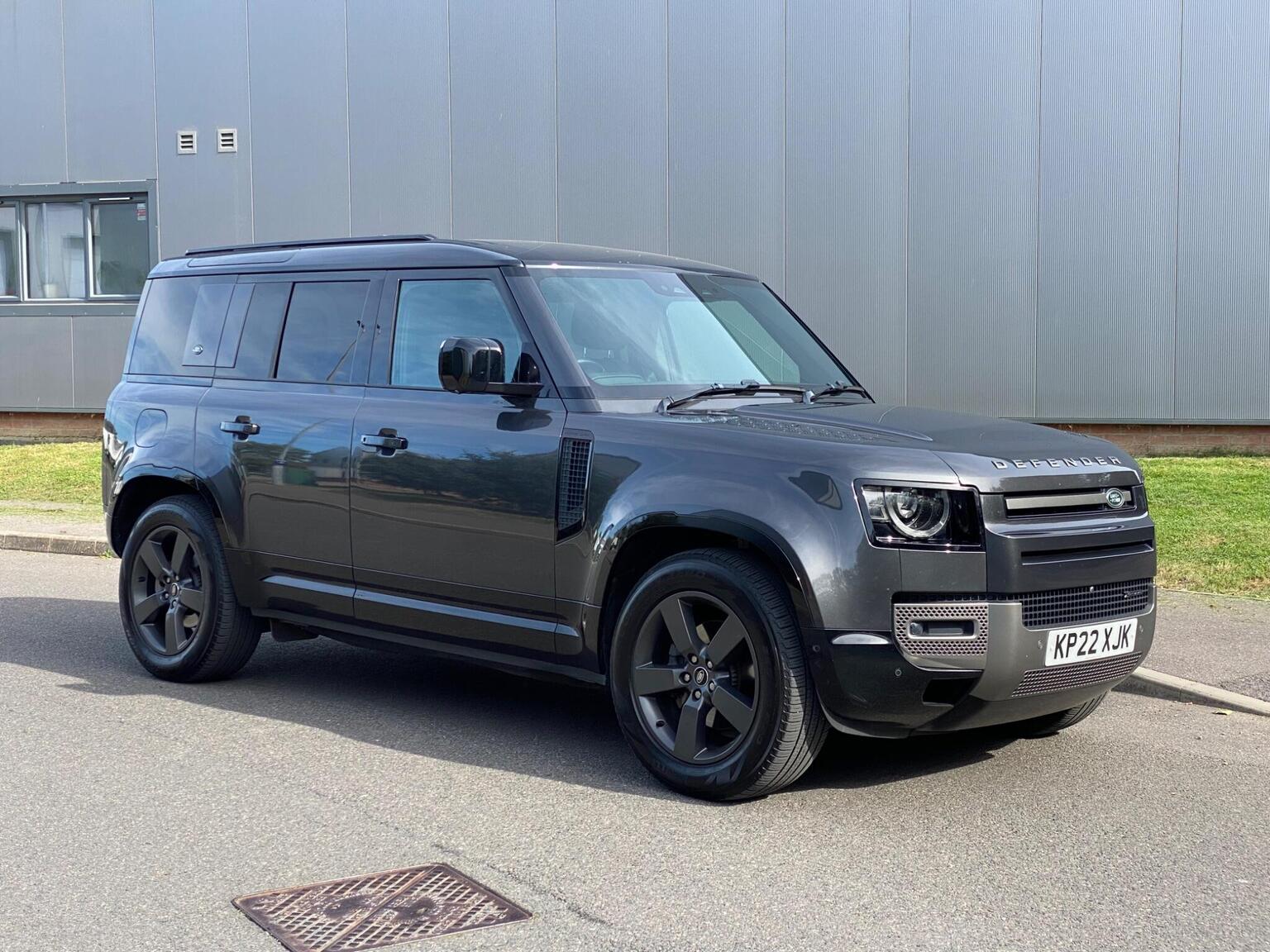 Land Rover Defender 110 - image 1 of 66