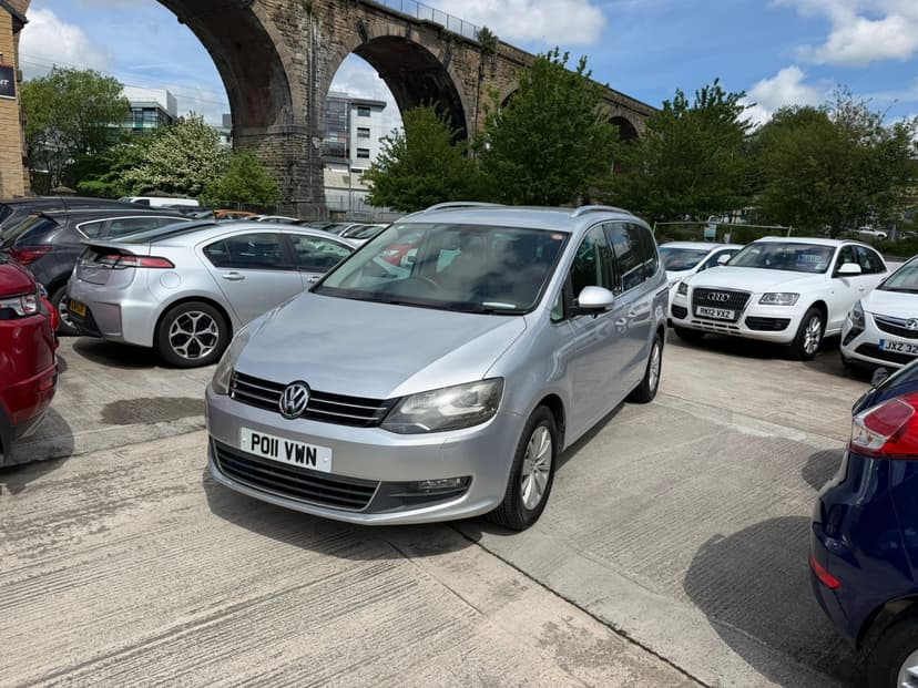 2011 VOLKSWAGEN SHARAN