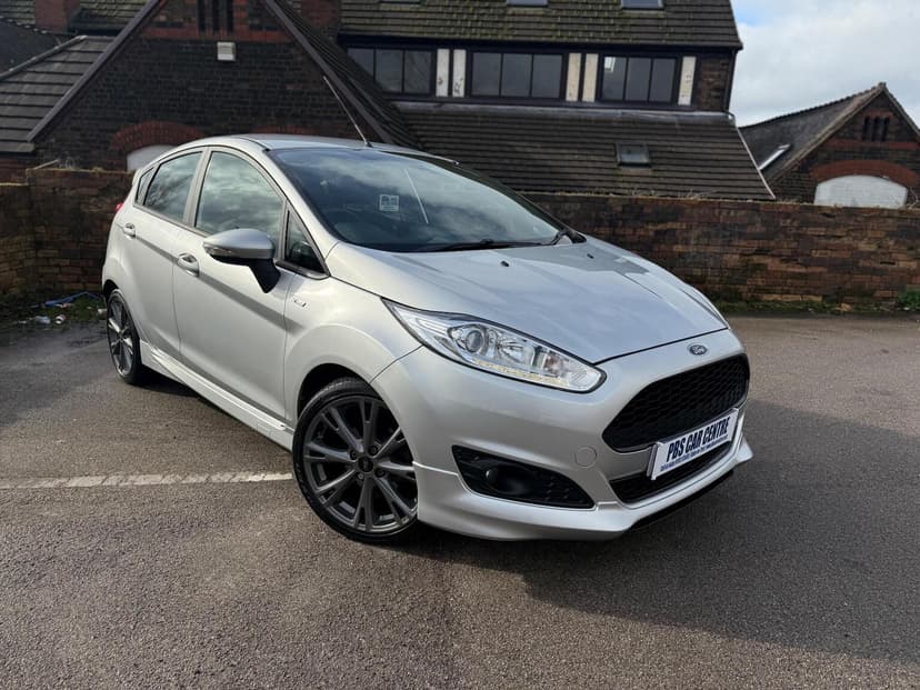 2016 FORD FIESTA