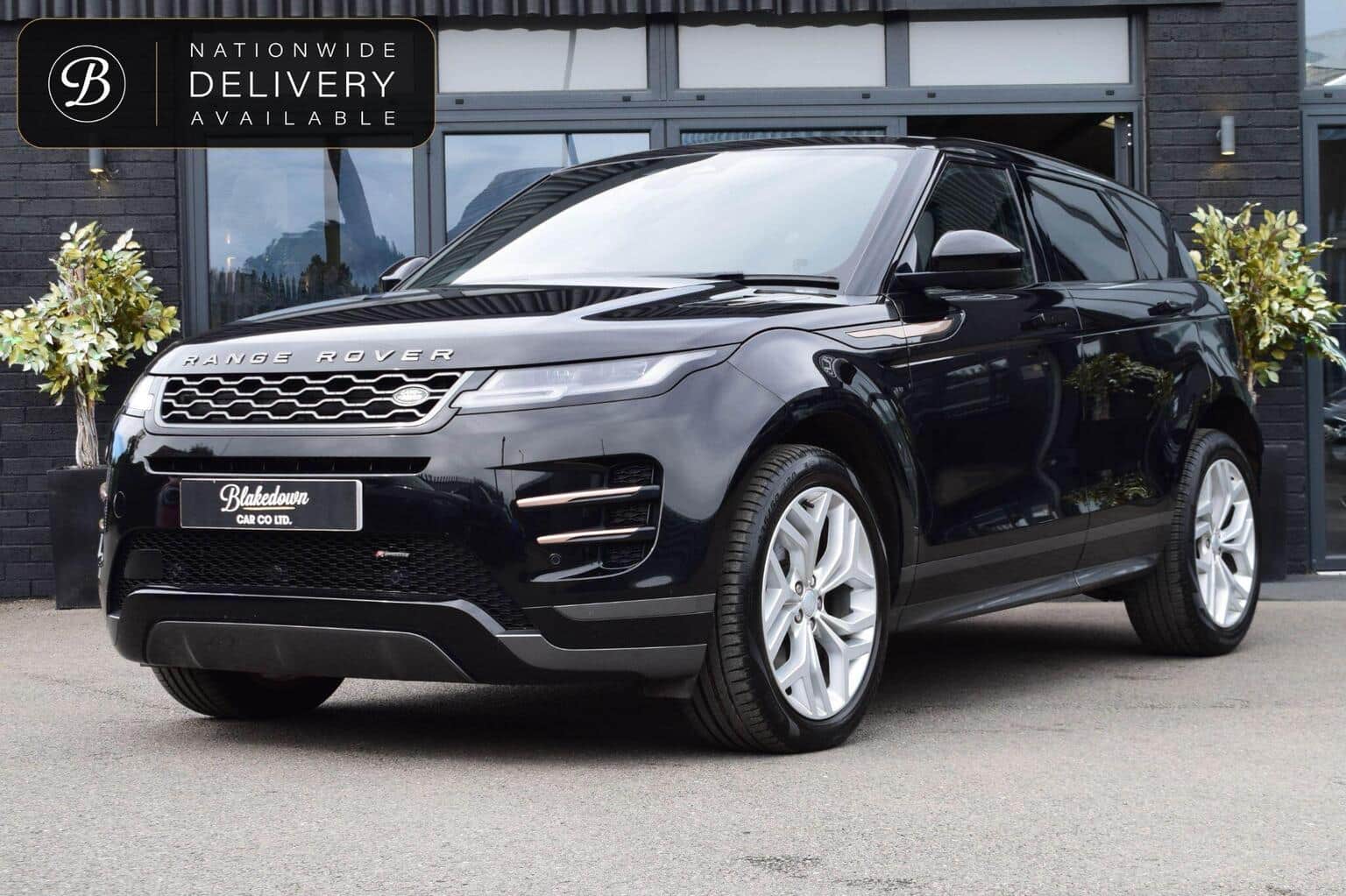 Land Rover Range Rover Evoque - image 1 of 40