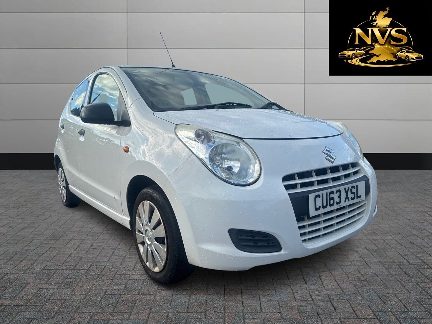 Suzuki Alto - image 1 of 12