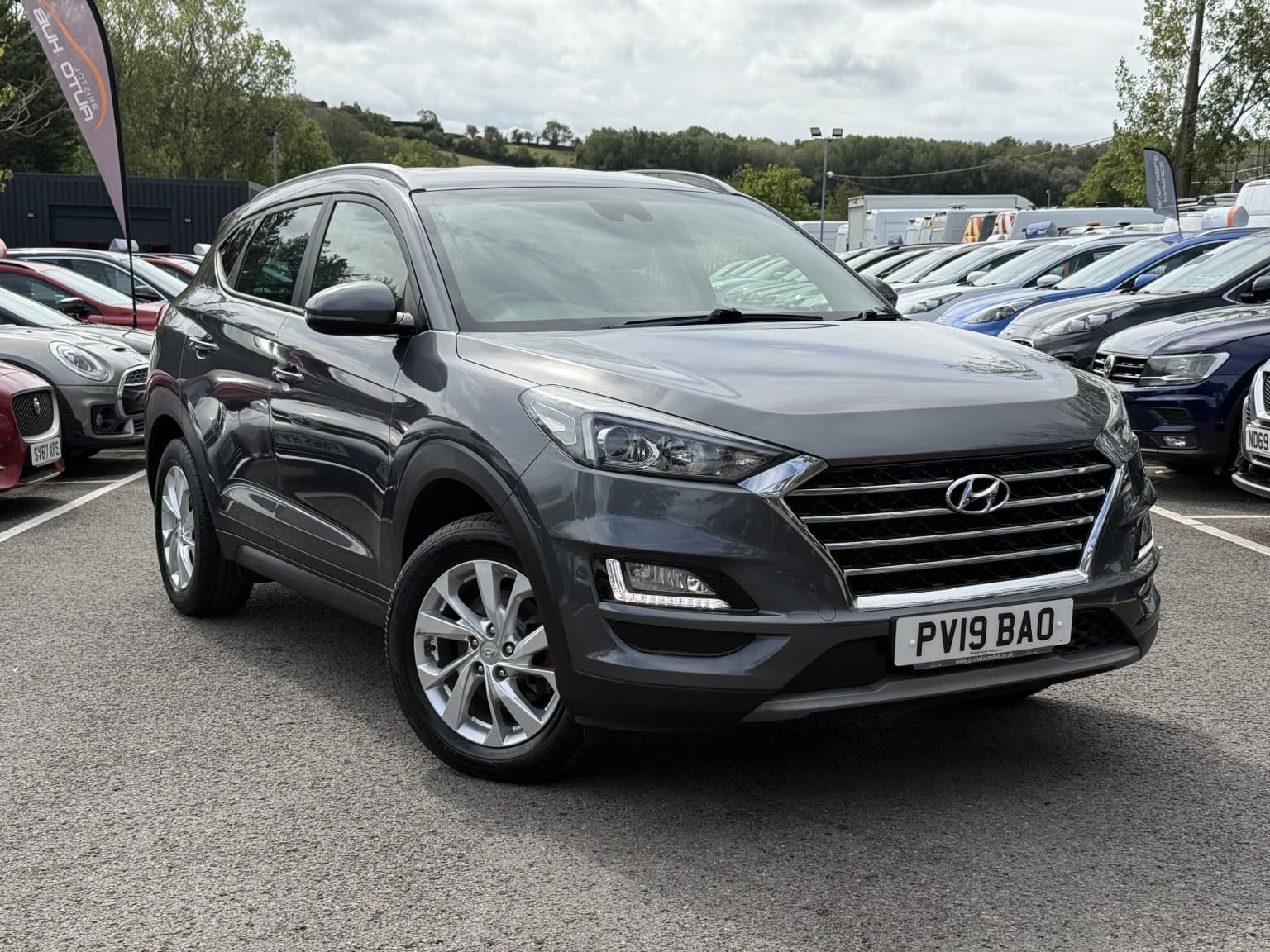 Hyundai Tucson - image 1 of 59