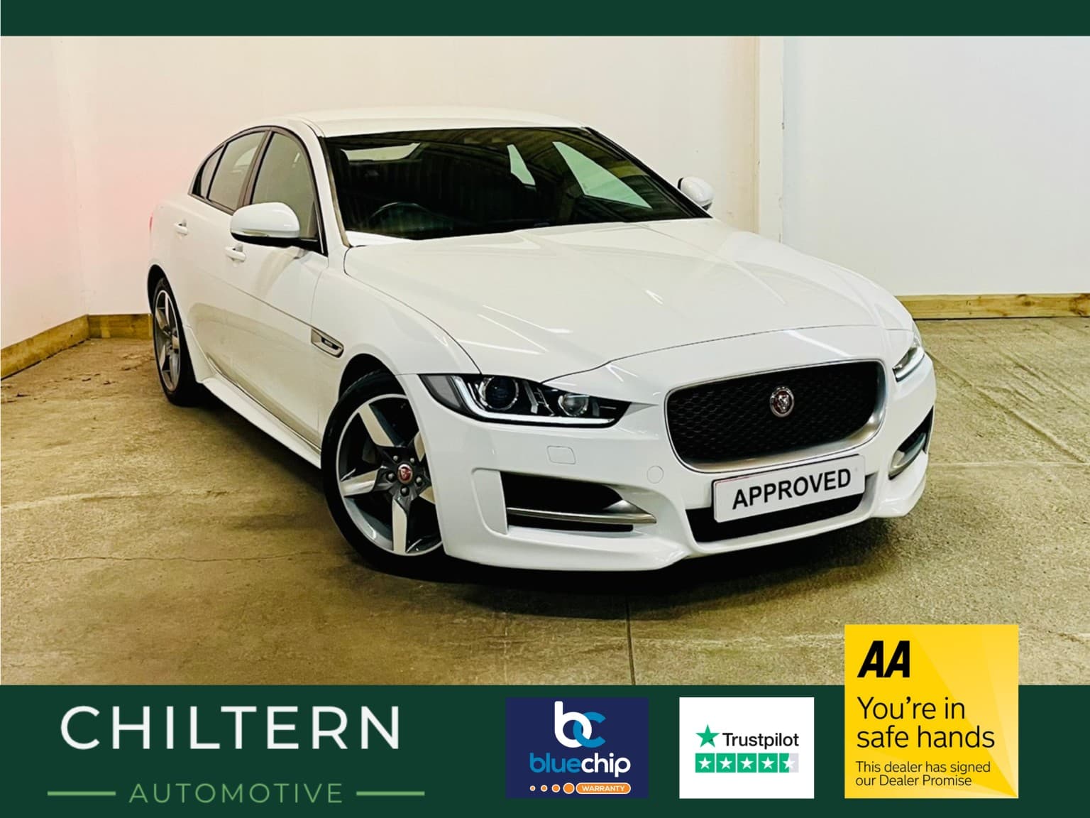 Jaguar XE - image 1 of 43