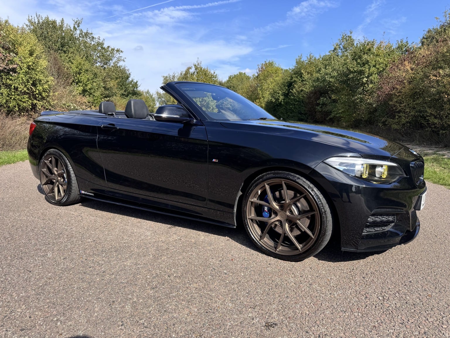 BMW 2 Series - image 1 of 59