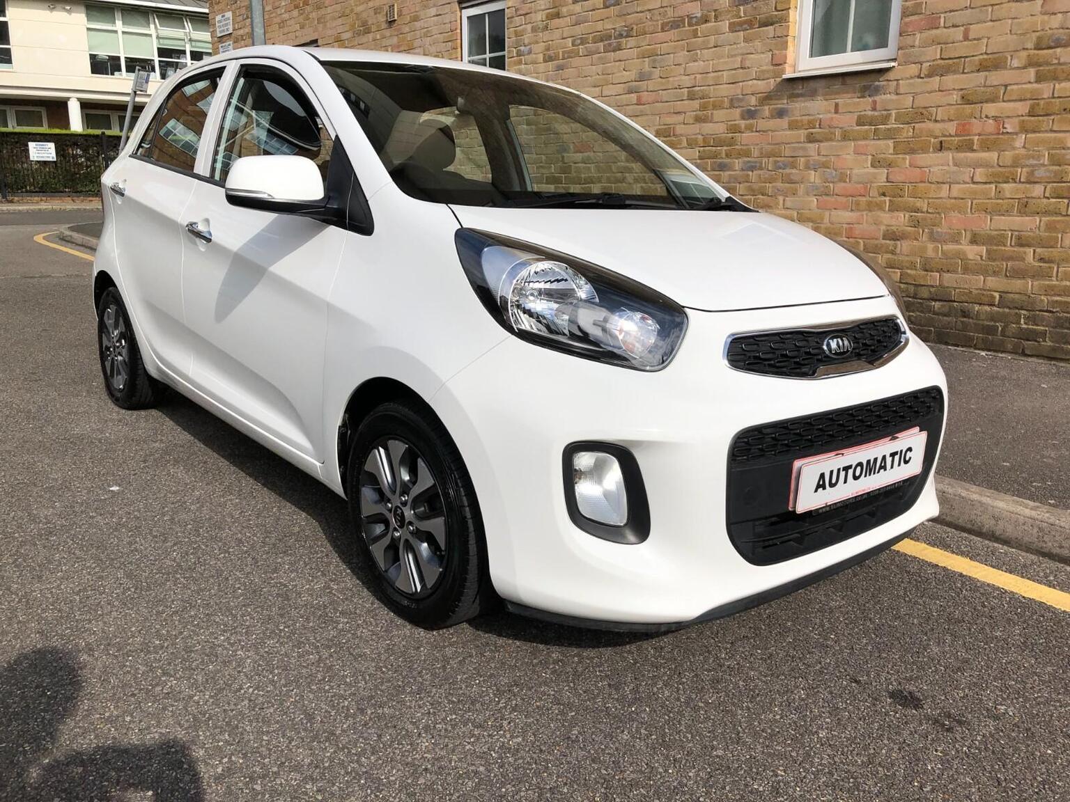 Kia Picanto - image 1 of 30