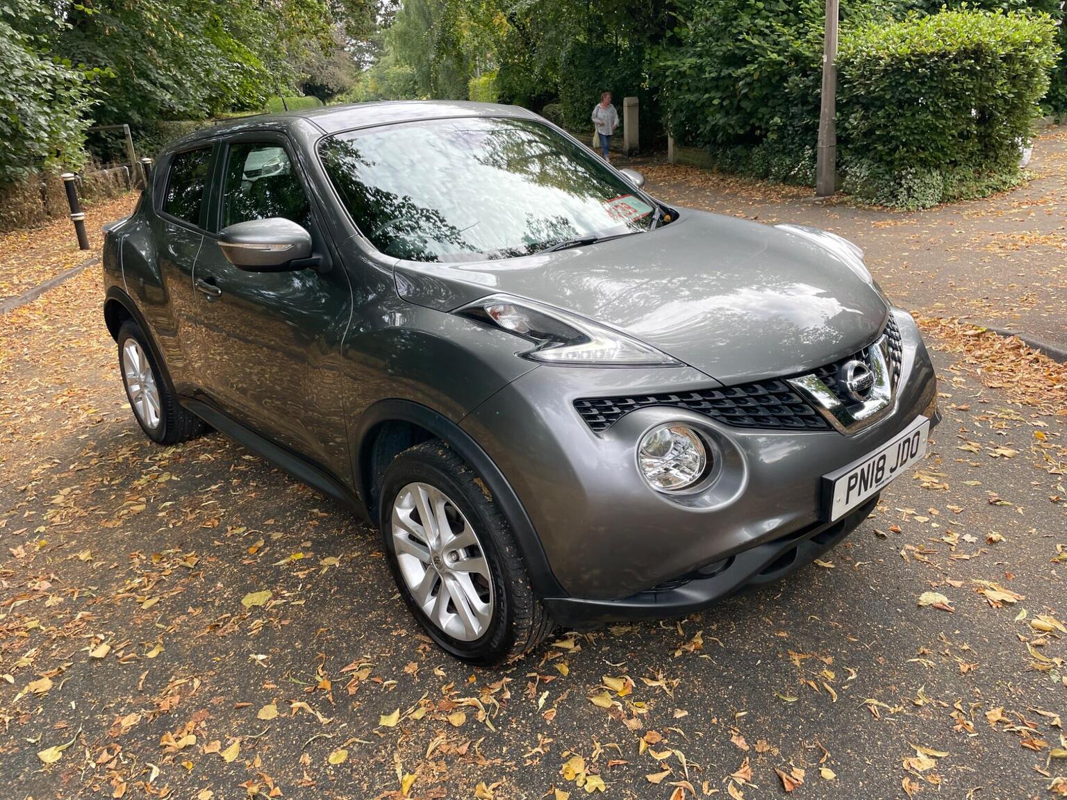 Nissan Juke - image 1 of 39