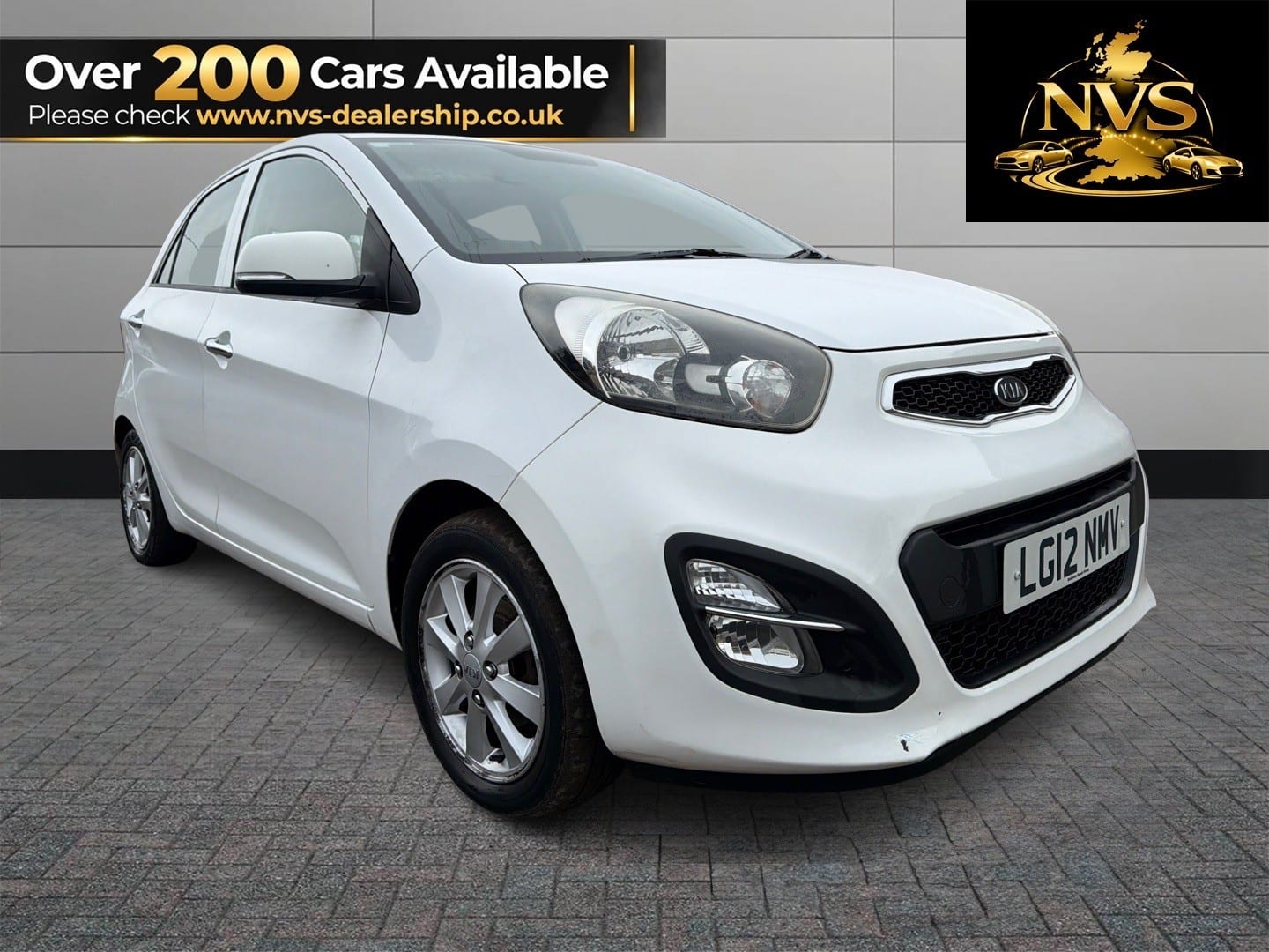 Kia Picanto - image 1 of 13