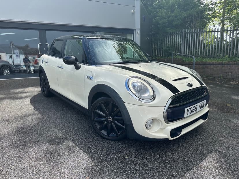 2015 MINI HATCH COOPER S