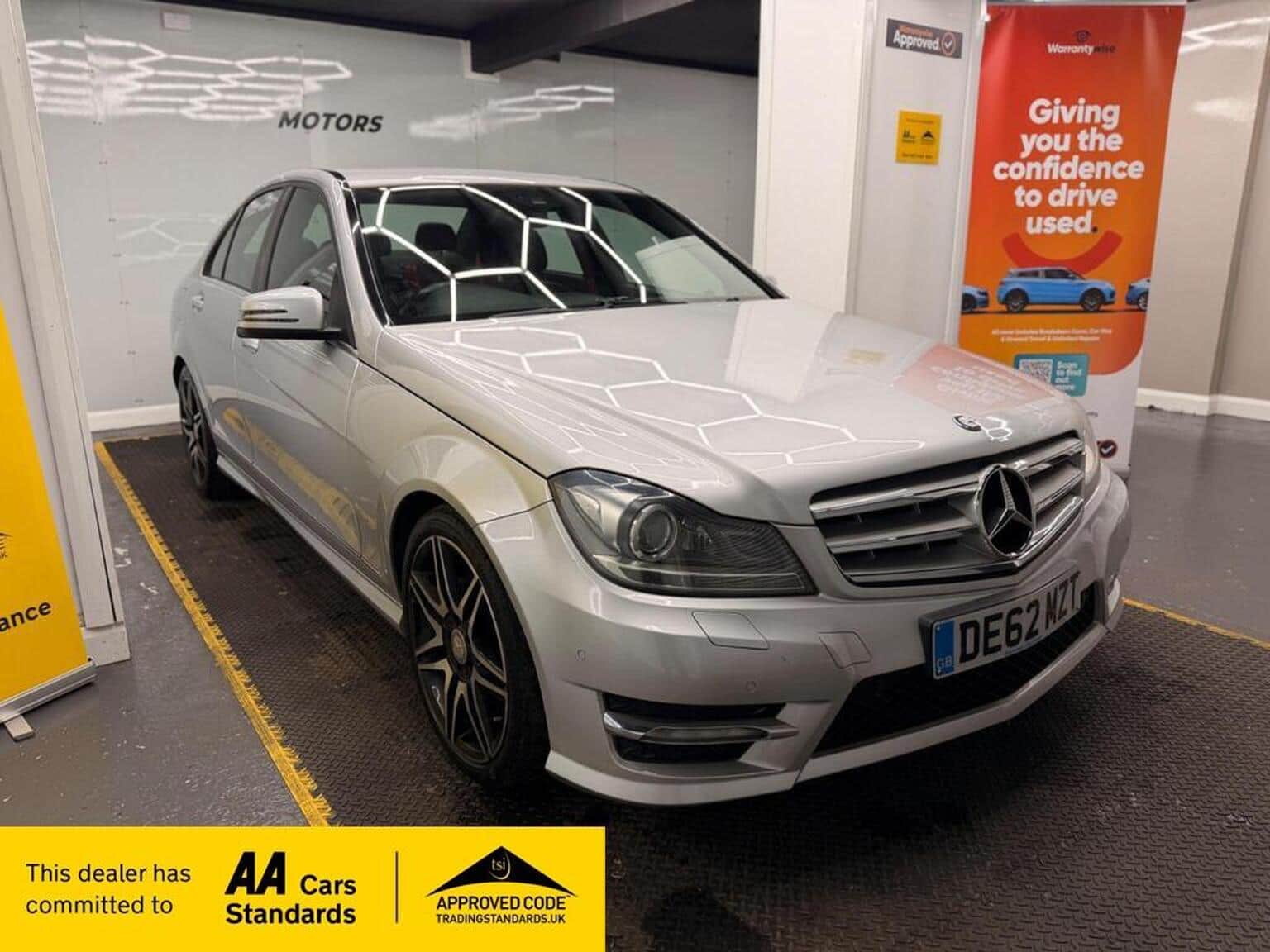 Mercedes-Benz C Class - image 1 of 87