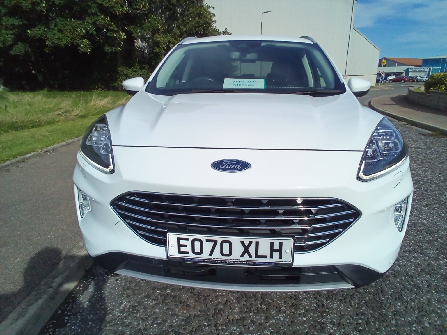 Ford Kuga - image 1 of 18