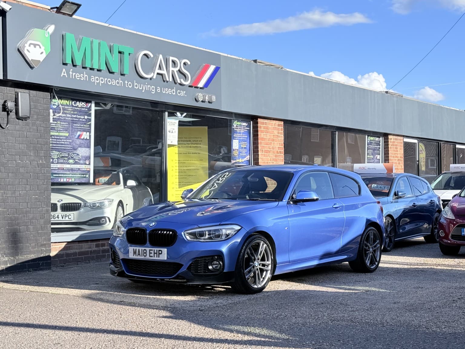 BMW 1 Series - image 1 of 43