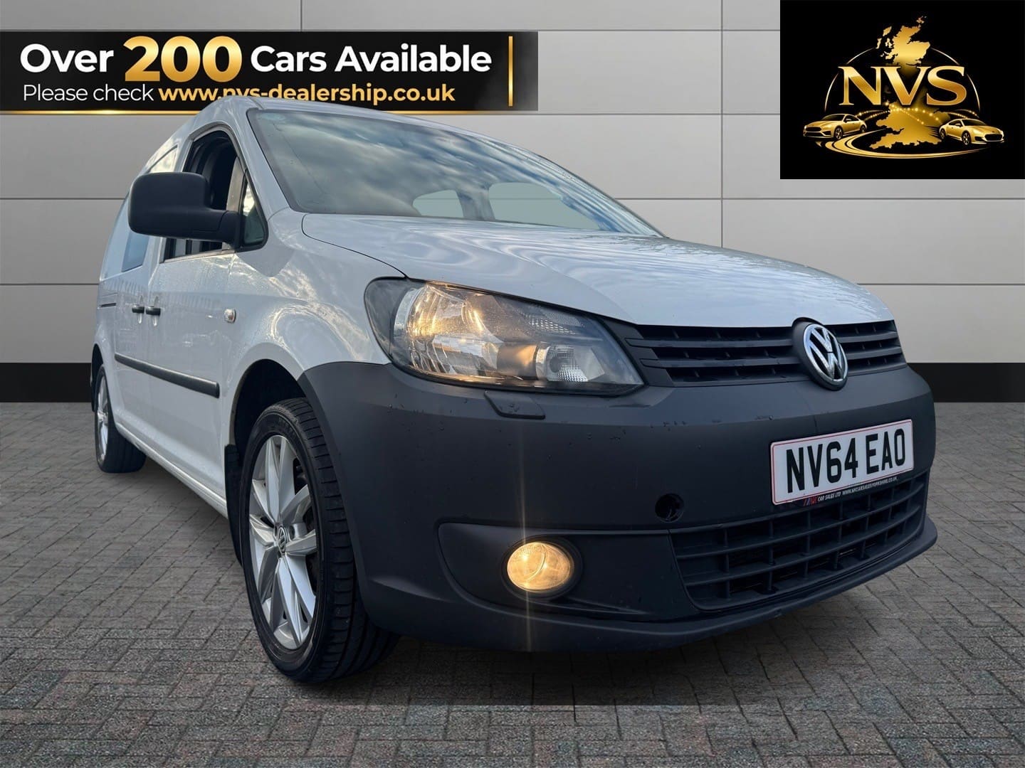 Volkswagen Caddy Maxi - image 1 of 18
