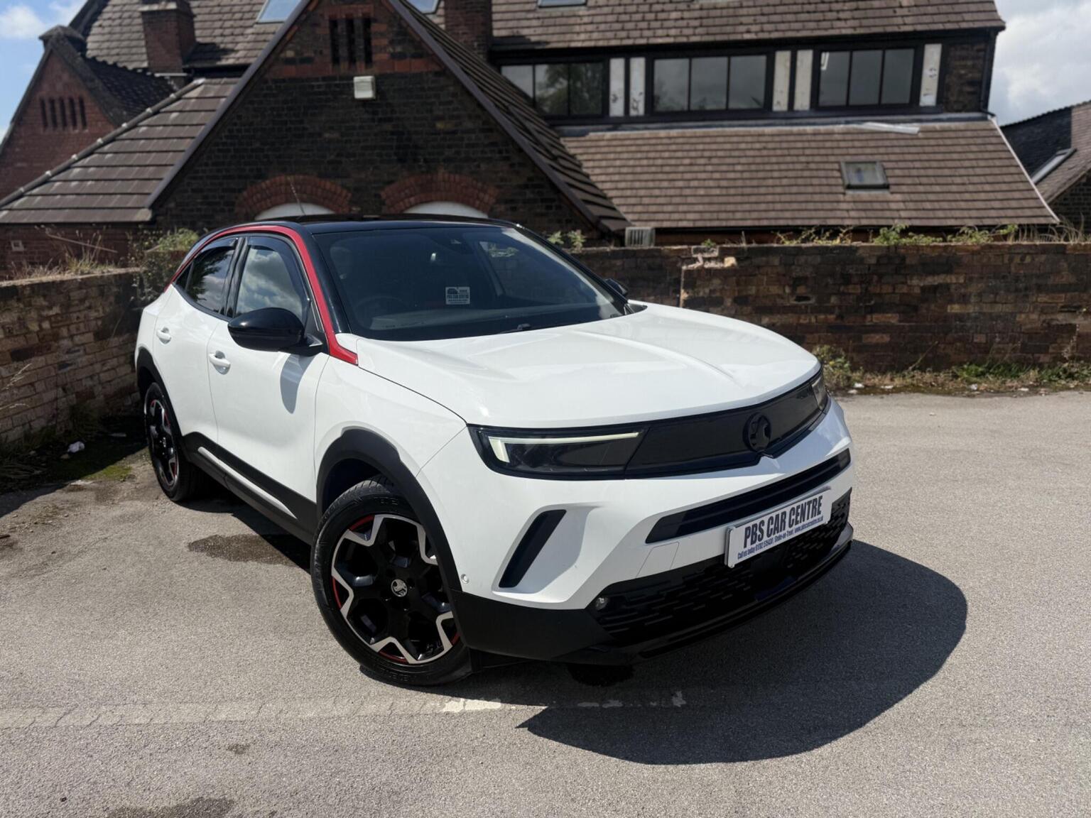 2022 Vauxhall Mokka 1.2 Turbo SRi Premium Auto Euro 6 (s/s) in white — photo 1 of 96