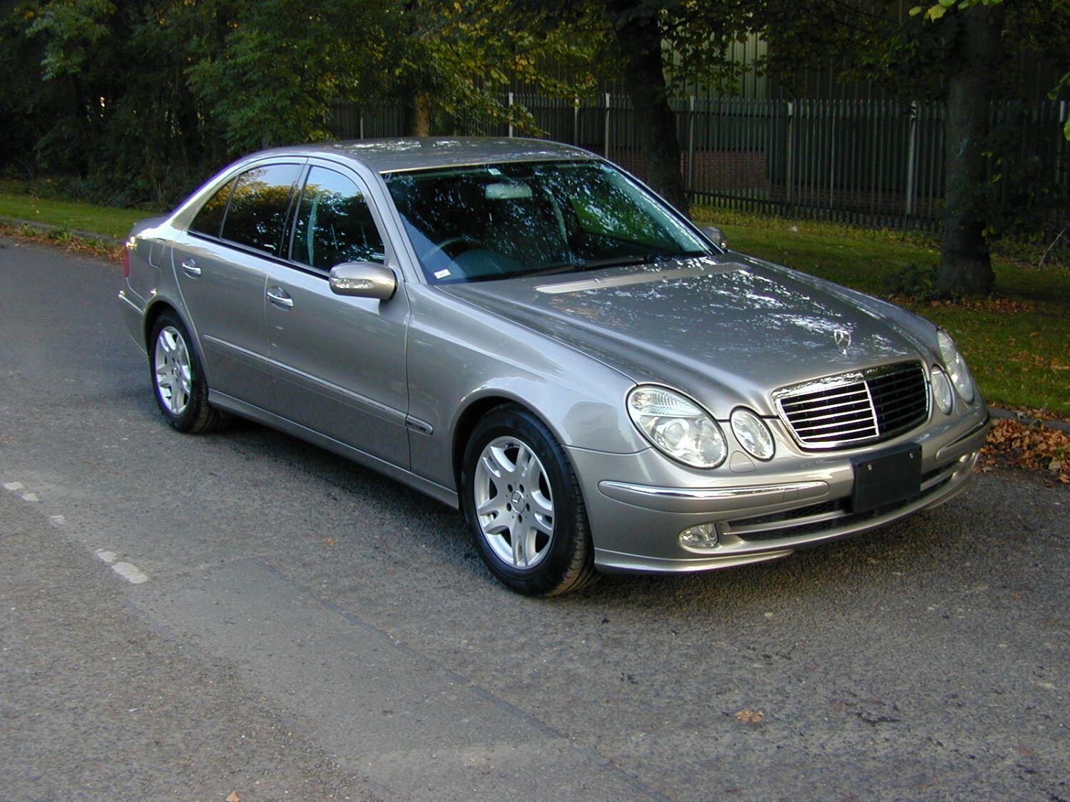 Mercedes-Benz E Class - image 1 of 23