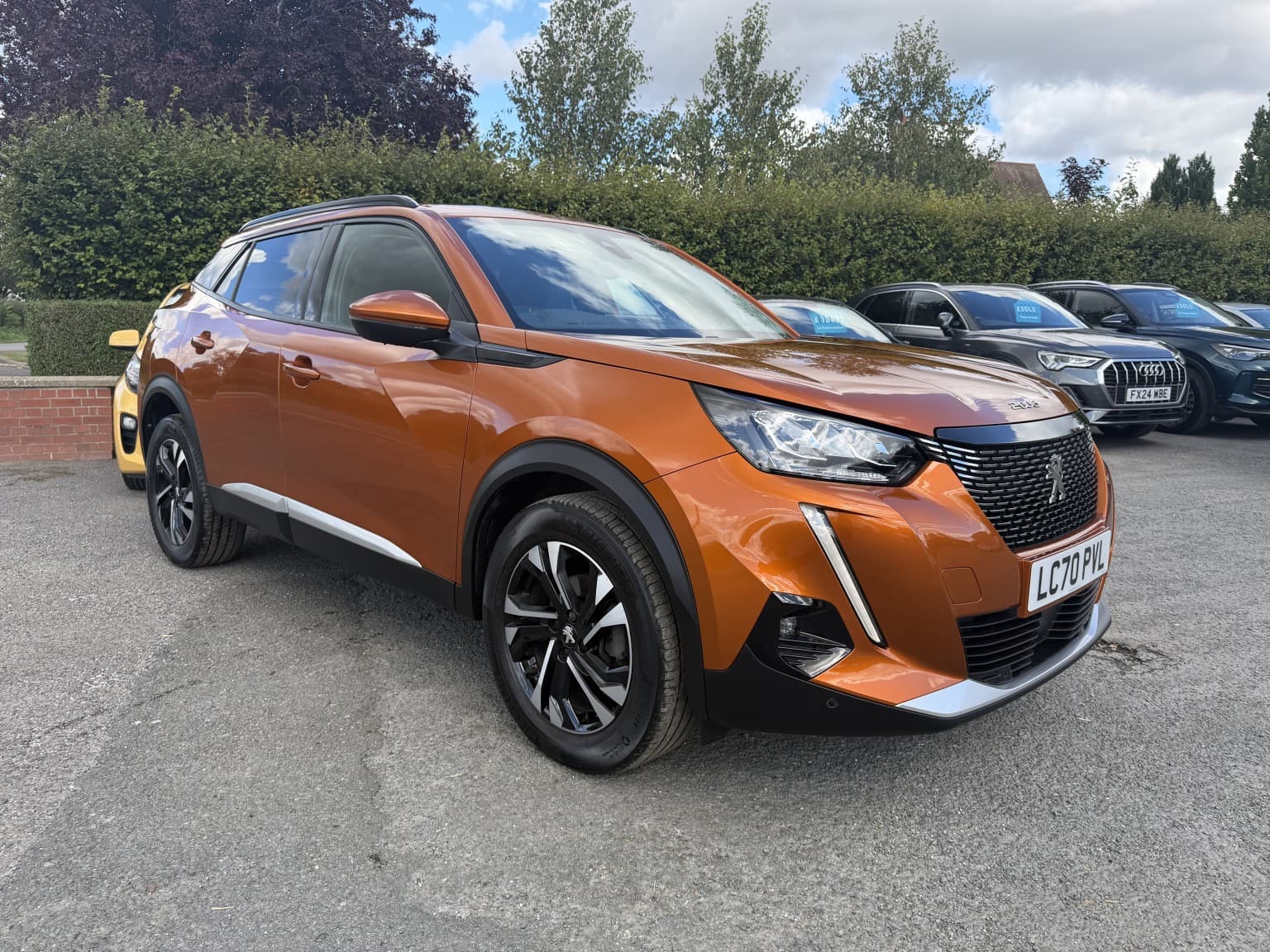 Peugeot 2008 - image 1 of 40