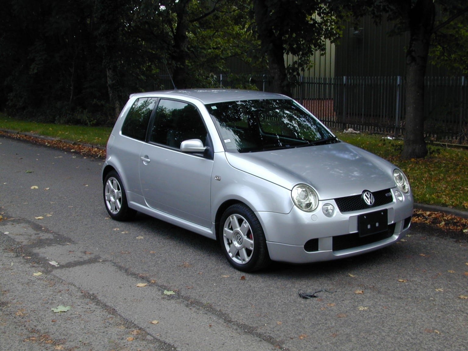 Volkswagen Lupo - image 1 of 71