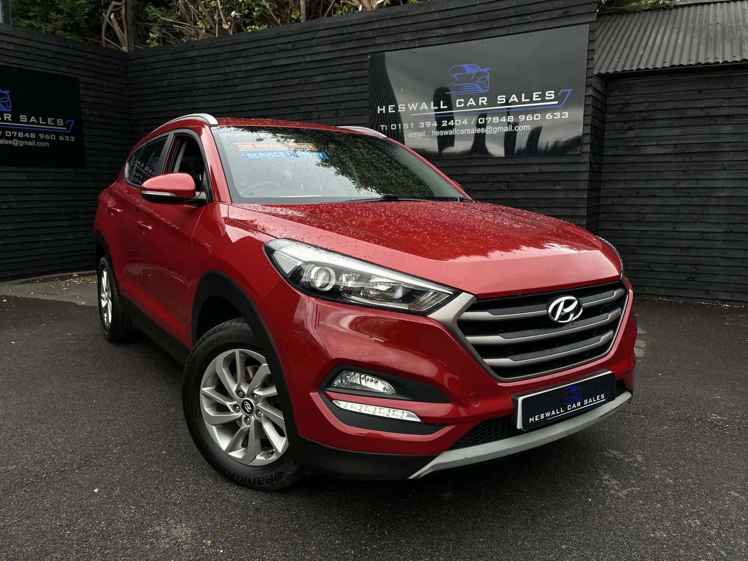 Hyundai Tucson - image 1 of 27